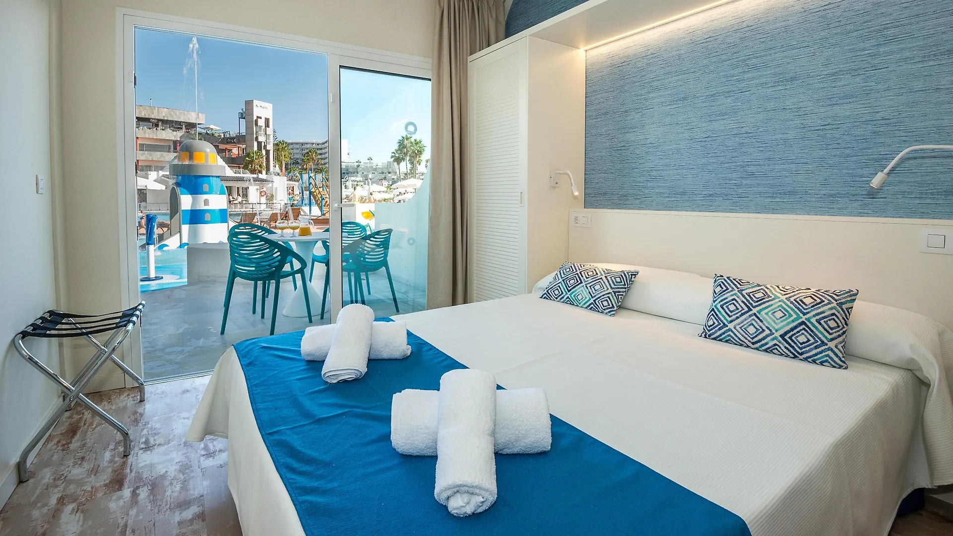 Hovima La Pinta Beachfront Family Hotel 阿德耶