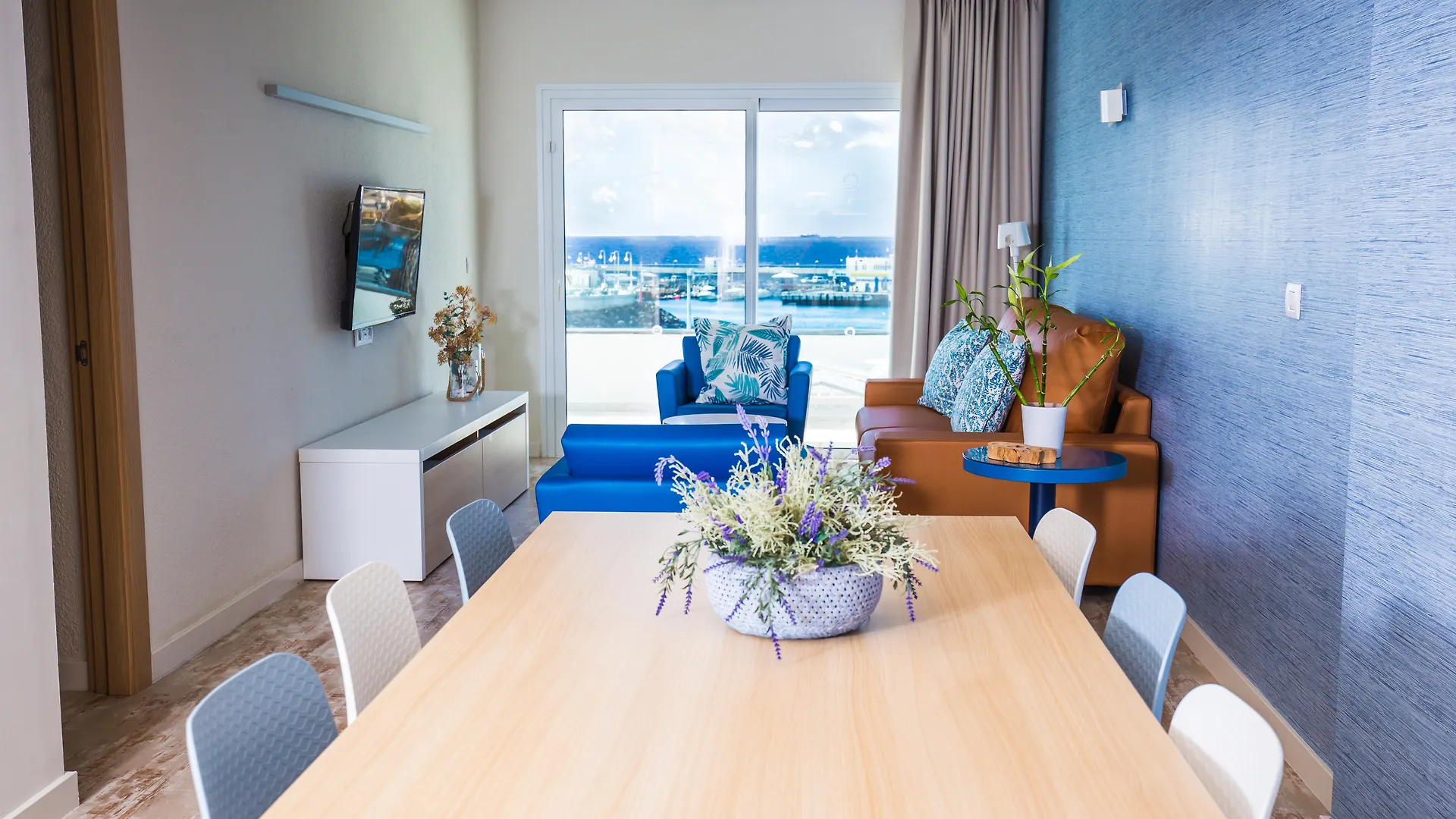 Hovima La Pinta Beachfront Family Hotel 阿德耶 4*,  西班牙