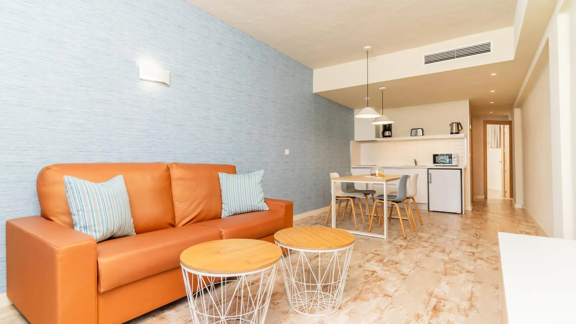 Hovima La Pinta Beachfront Family Hotel 阿德耶