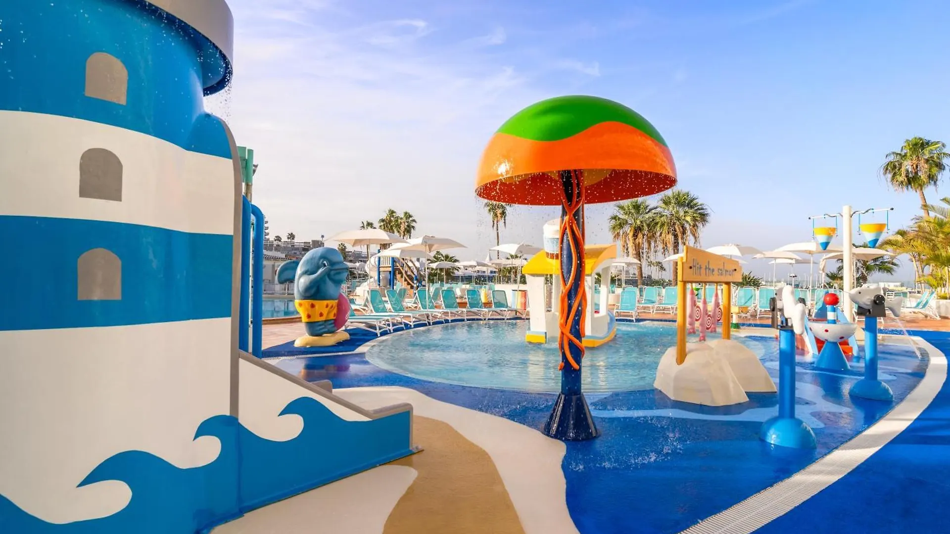 Hovima La Pinta Beachfront Family Hotel 阿德耶
