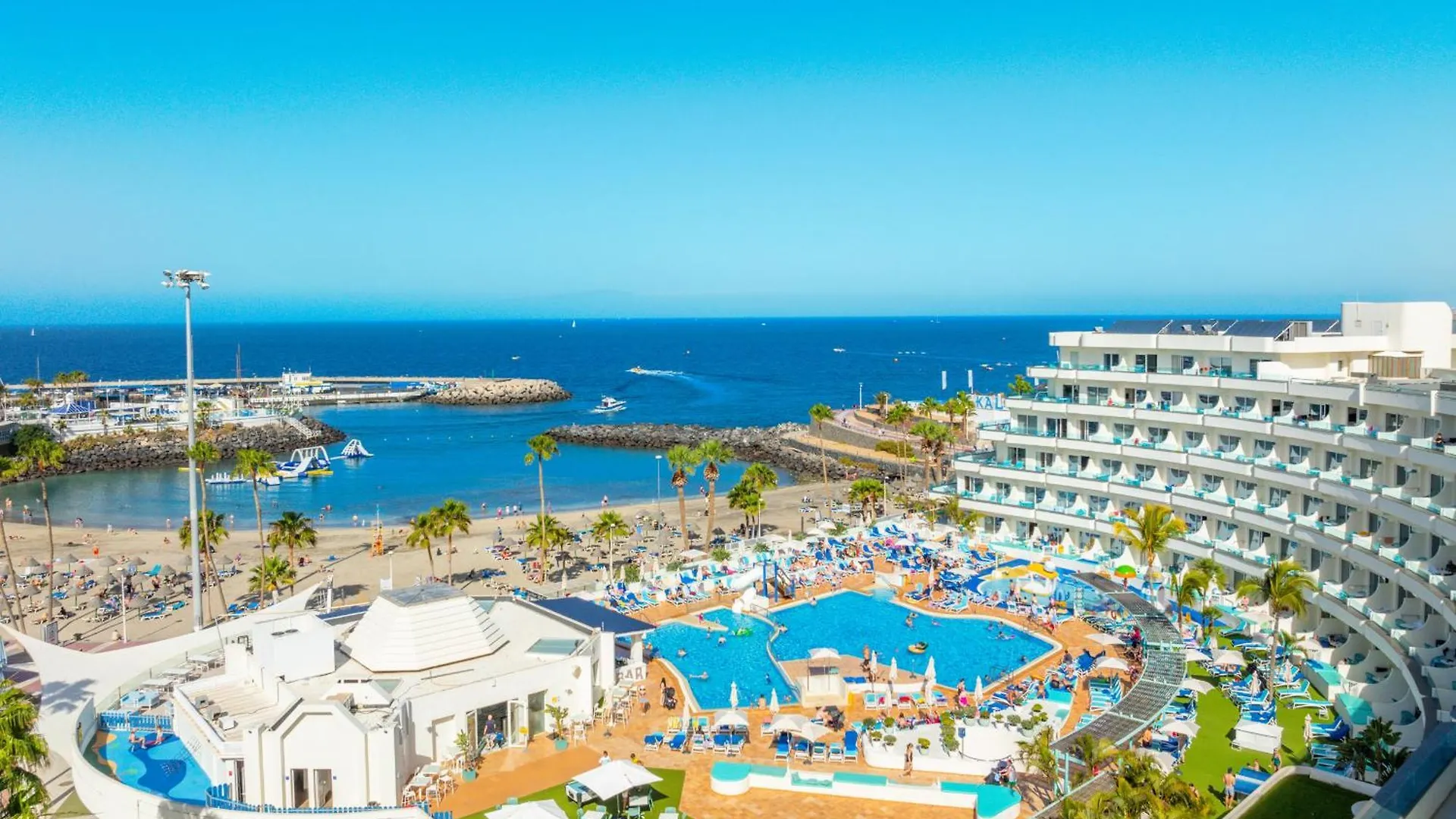 Hovima La Pinta Beachfront Family Hotel 阿德耶