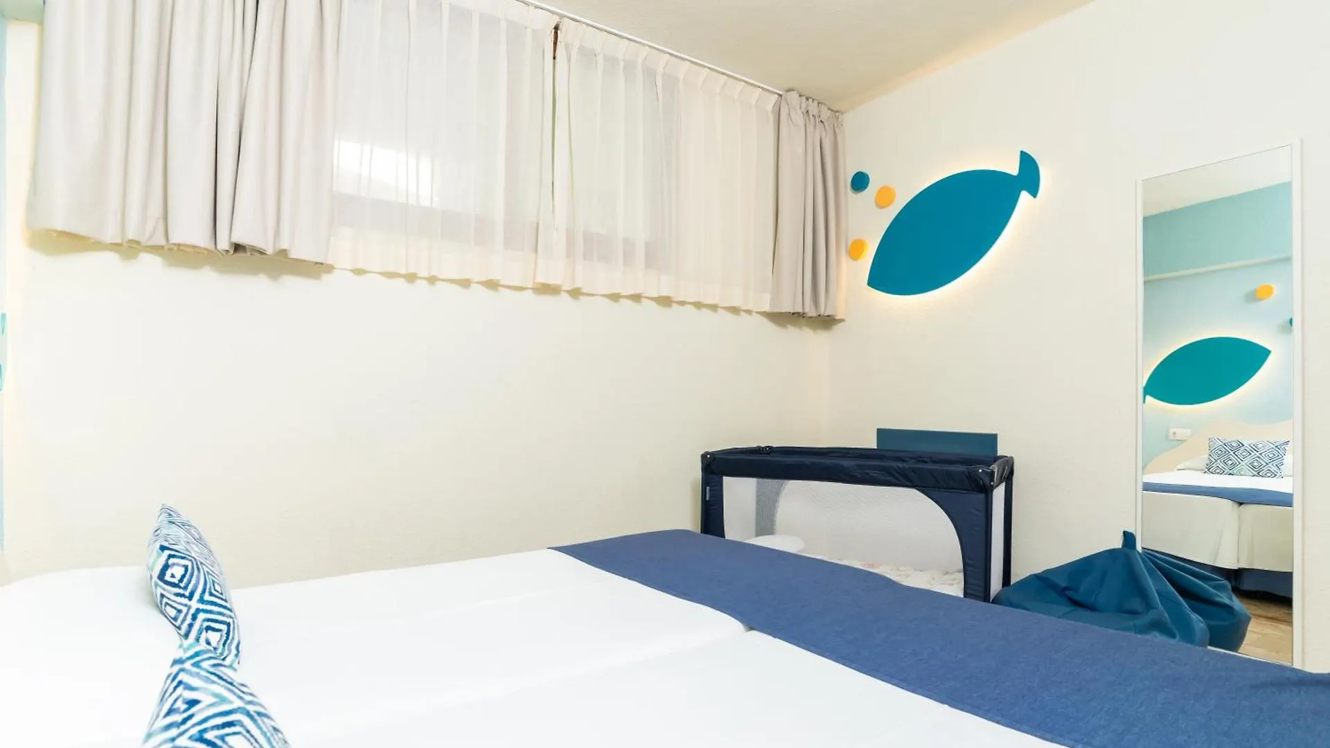 ****  Hovima La Pinta Beachfront Family Hotel 阿德耶 西班牙